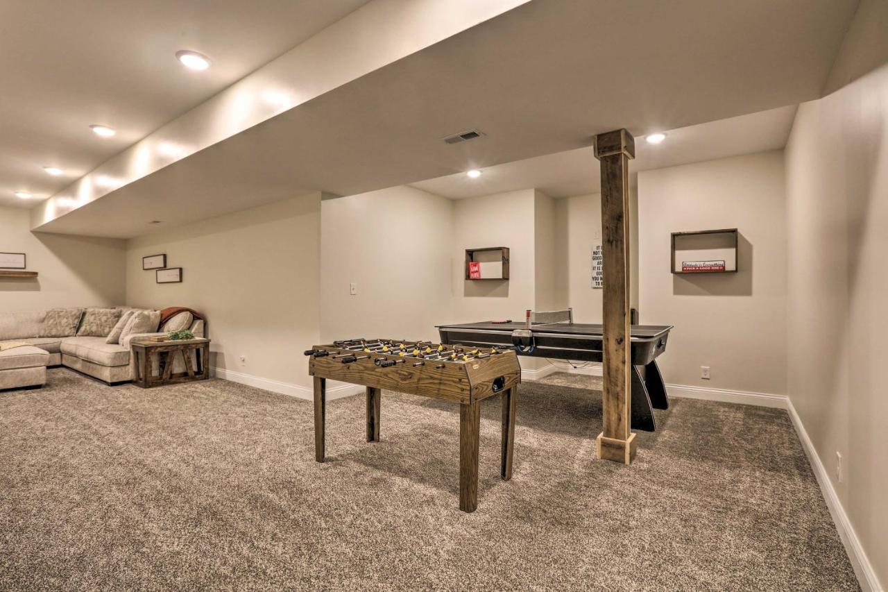 Villa Chic Williamstown Retreat With Pool And Hot Tub! Exterior foto